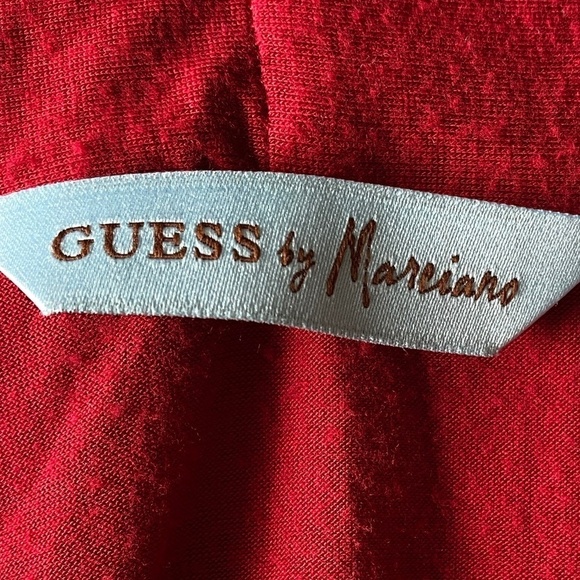 Guess by Marciano Women's Red Ultra Low Draped V-Neck Mock Tie Top Size Small - Picture 2 of 13